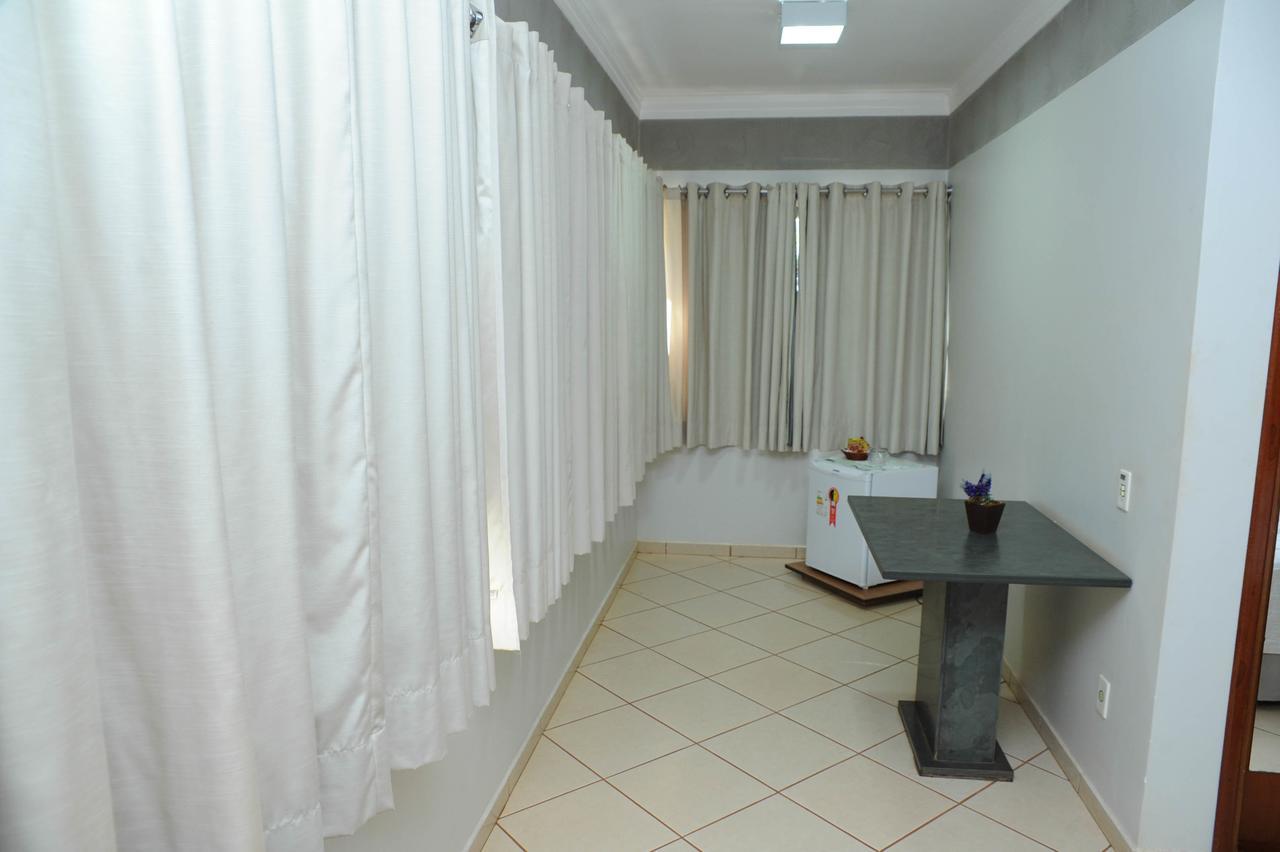 Hotel Paranoa Guaíra Buitenkant foto